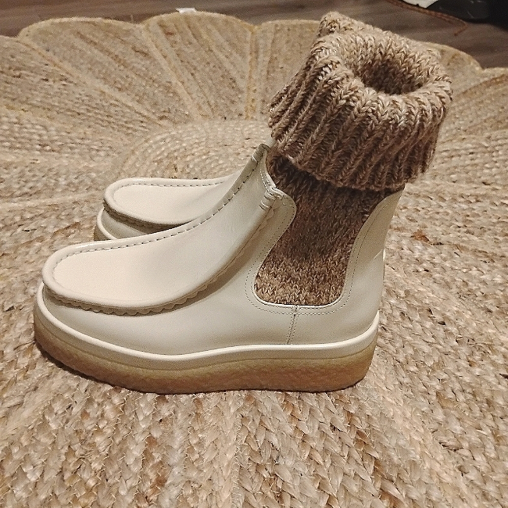 NWT! Chloe Jamie Cream and Tan Women's Ankle Boots European (W) 5 USA (W) 5 - Picture 6 of 16